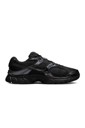 Nike V5 RNR Erkek Spor Ayakkabı