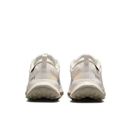 NİKE Juniper Trail 2 GORE-TEX Kadın Koşu Ayakkabısı(DAR KALIP)