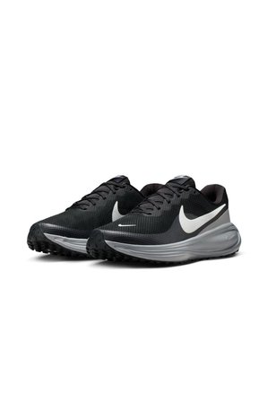 NIKE NIKE REVOLUTION 8 ERKEK KOŞU AYAKKABISI HJ9198-002