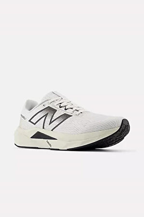 New Balance MFCPRCW5 Beyaz Erkek Spor Ayakkabı