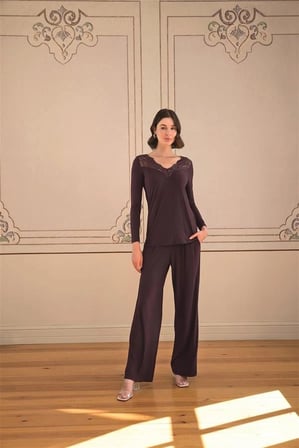 kapsulavm Uzun Kollu ve Dantelli Pijama Takımı