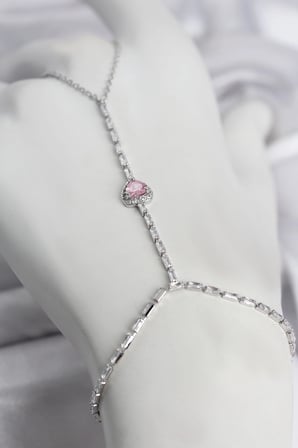 Gümüş Renk Pirinç Zirkon Taşlı Pembe Kalp Model Şahmeran