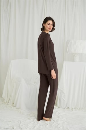 kapsulavm Uzun Kollu Boydan Düğmeli V Yaka Pijama Takımı