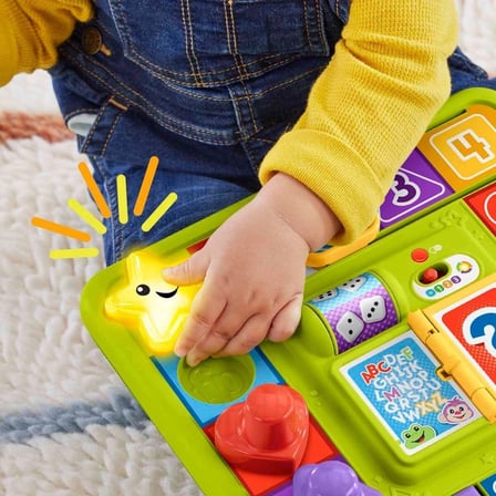 HRB70 Fisher-Price Köpekçiğin Oyun İstasyonu