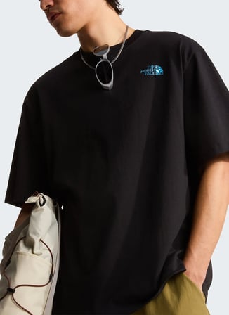 The North Face NF0A8G9WJK31-LIQUID BOX NSE OVERSIZ Siyah Yuvarlak Yaka Regular Fit Düz Erkek T-Shirt
