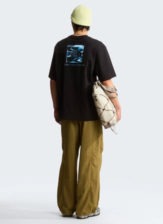 The North Face NF0A8G9WJK31-LIQUID BOX NSE OVERSIZ Siyah Yuvarlak Yaka Regular Fit Düz Erkek T-Shirt