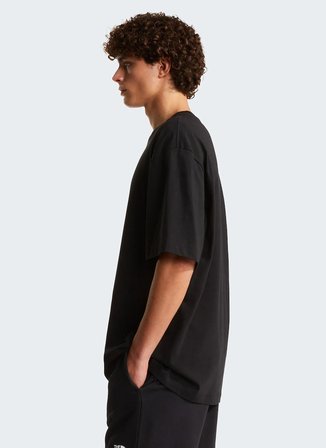 The North Face NF0A8G9UJK31-M LIQUID LOGO OVERSIZ Siyah Yuvarlak Yaka Regular Fit Düz Erkek T-Shirt