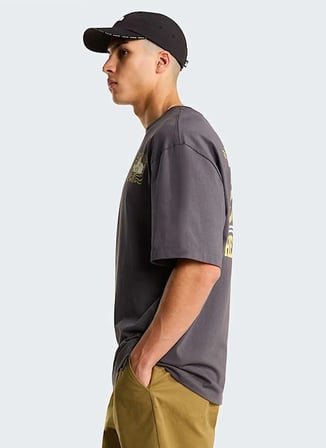 The North Face NF0A8GA0RHI1-M SUN OVERSIZE-GRAPHIC Gri Yuvarlak Yaka Regular Fit Baskılı Erkek T-Shirt