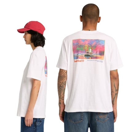 B0A5MPG1001-R Timberland Fishing Photo Back Garphic Tee Erkek T-Shirt Beyaz