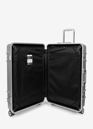 Eastpak Gri Çekçekli Sert Valiz RESIST'R CASE L