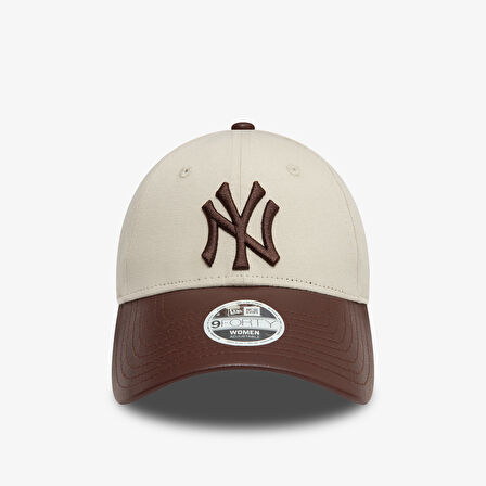 New Era Pu Visor 9Forty Neyyan Kadın Bej Şapka