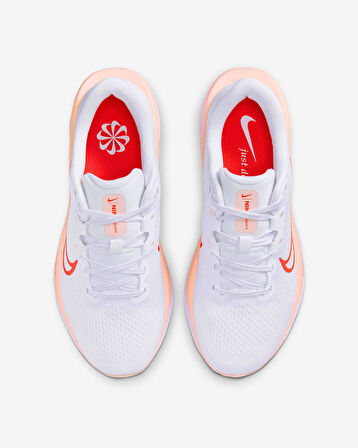 Nike Quest 6 Kadın Yol Koşu Ayakkabısı