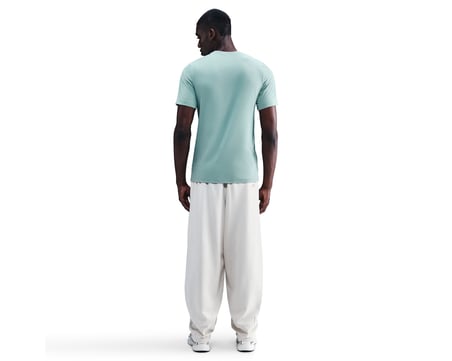 Nike M Nsw Club Tee Erkek Tişört AR4997-018