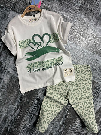 Kalp Leoper Desen Kapri Kız Takım