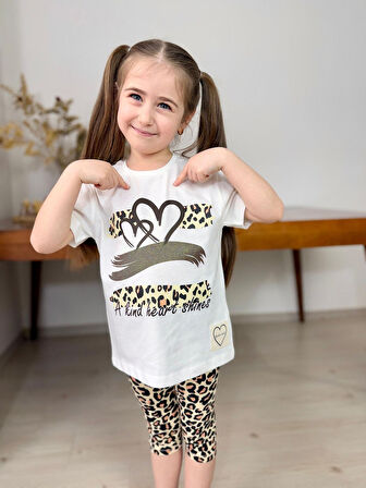 Kalp Leoper Desen Kapri Kız Takım