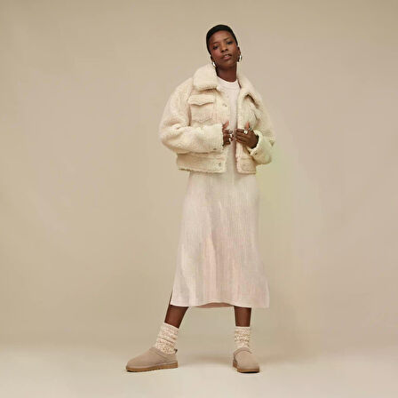 Kadın Bot 1173891 UGG W CLASSIC MICRO SAND (KUM RENGI)