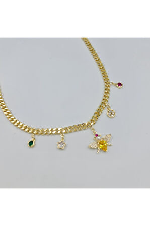 Objeli Şık Kadın Kolye