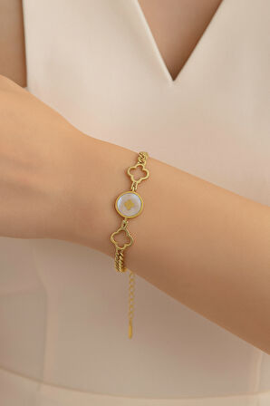 Kadın Altın Renk Dört Yaprak Figürlü Sedef Detaylı Bileklik – Ayarlanabilir Zincirli