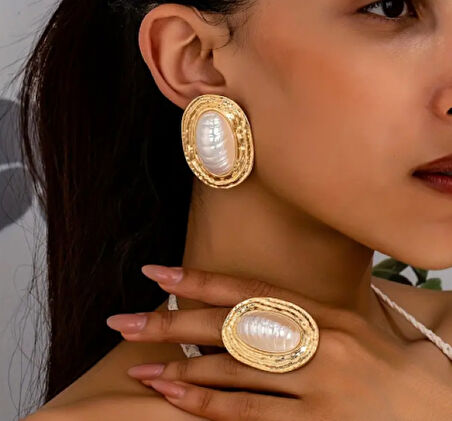 Beyaz Mine Taşlı Gold Renkli  Oval Takı Seti – Küpe & Yüzük Kombini