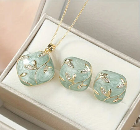Kadın Zarif Takı Seti – 41 cm Kolye & 2 cm Küpe, Çiçek Detaylı Mineli Tasarım