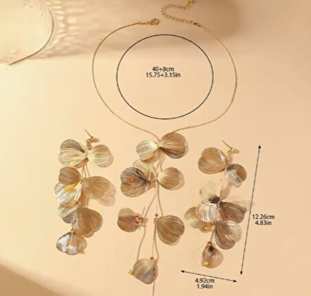 Doğal Yaprak Esintili Gold Takı Seti – Uzun Kolye & Sallantılı Küpe