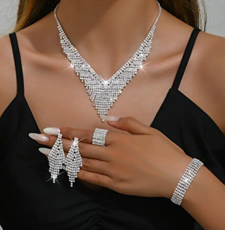 Işıltılı Gösterişli Gelin Düğün & Davet Takı Seti (Kolye, Küpe, Bileklik, Yüzük)