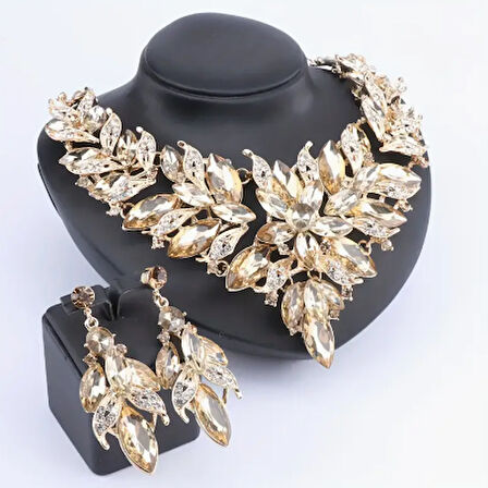 Gold Sarı-Beyaz Taş Süslemeli Gösterişli Gelin Düğünlük Kolye Küpe Takı Seti