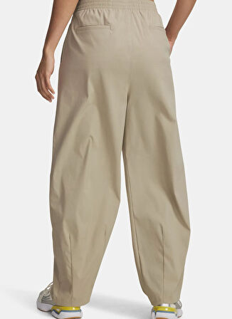 Under Armour 6007027-299-UA Unstoppable Woven Kahve Lastikli Bel Normal Düz Kadın Eşofman Altı