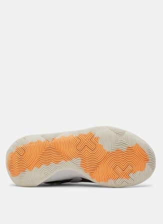 Under Armour Beyaz Erkek Çocuk Basketbol Ayakkabısı 6001587-014-UA GS JET '25