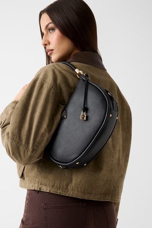 Guess Danya Kadın Omuz Çantası HWBG9918010