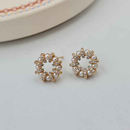 İnci ve Zirkon Taşlı Dairesel Kadın Küpe – Rose Gold, Xuping, Kararmaz, Suya Dayanıklı, 1.3 cm