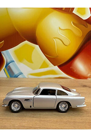 1963 Model Aston Martin DB5 Diecast Model Araba Çekbırak Açılan Kapılar Aston Martın Araba