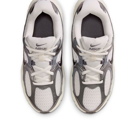 Nike V5 RNR Gs Gri Spor Ayakkabı HQ6411-003