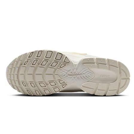 Nike V5 RNR Sneaker IQ0276-030