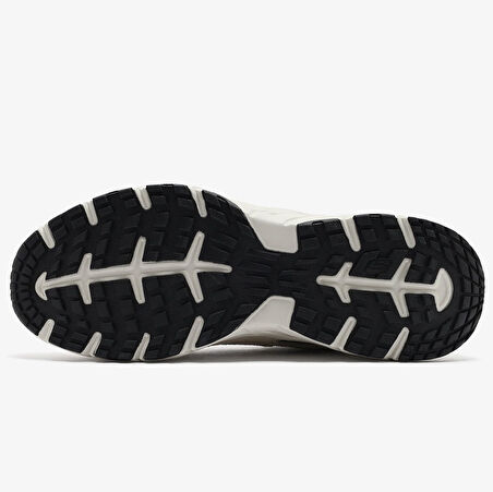 Skechers  HILLCREST 2.0-CEDAR WELLS Erkek Bej Spor Ayakkabı 237803-NTBK