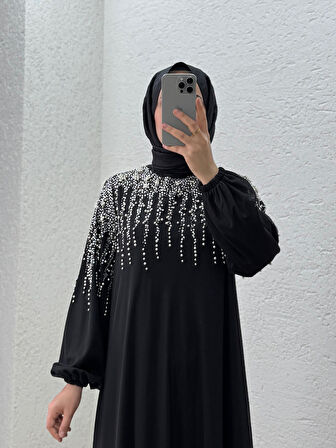 Nazenin Altı Fırfırlı Üstü Taşlı Abaya-GE752 Siyah
