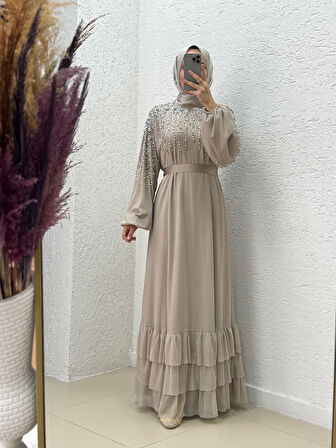 Nazenin Altı Fırfırlı Üstü Taşlı Abaya-GE752 Taş