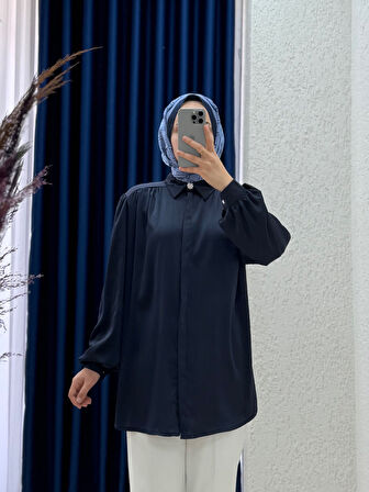 Dina Omuz ve Kol Büzgülü Saten Gömlek-EK-Z-37-2 Lacivert