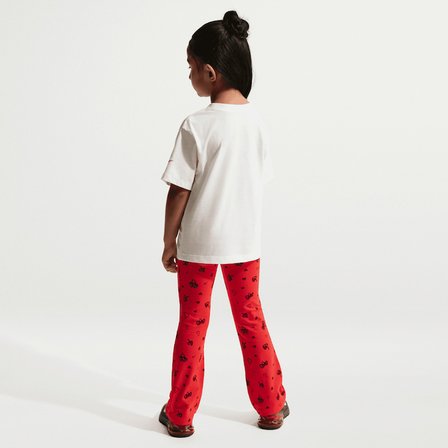 Nike NKG CHERRY NIKE BOXY Çocuk Bej Tişört 36N665-W8K
