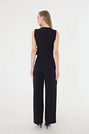 Kadın Yandan Bağlamalı Asimetrik Siyah Yelek Takım