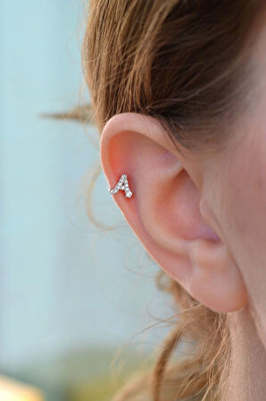A Harfi Piercing Gümüş Renkli Harf Piercing A