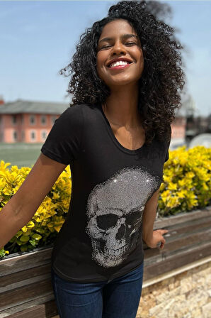 Kırmızı Premium Pamuk Kurukafa Crystal Taşlı Bisiklet Yaka Kısa Kol Kadın T-shirt