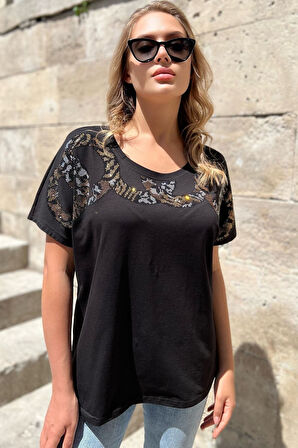 Bol Kalıp Leopar Crystal Taşlı Büyük Beden Kırmızı Şık Rahat Kadın T-shirt