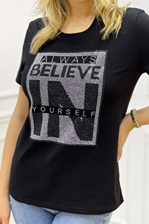 Yazılı Crystal Taş Baskılı Büyük Beden Bisiklet Yaka Kısa Kollu Pamuk Rahat Şık Beyaz Kadın T-shirt