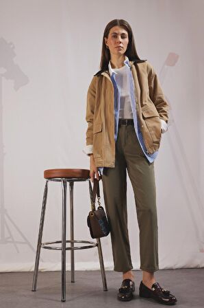 DeFacto Carrot Fit Kemerli Gabardin Pantolon Cepli Yüksek Bel Düz Paça D7413AX24AUKH260