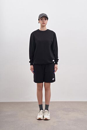 Kadın Oversize Uzun Kol Sweatshirt Şortlu Takım