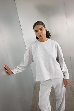 DeFactoFit Bisiklet Yaka Skuba Dalgıç Kumaş Sporcu Sweatshirt C9612AX24AUGR93