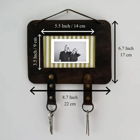 Hakiki Deri Anahtarlık Düzenleyici Duvar Organizer – Fotoğraflı Çerçeveli, Kişiye Özel, El Yapımı Anahtar Askılığı