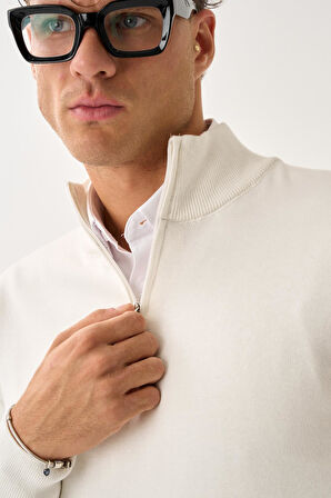 Fermuarlı Dik Yaka Kazak