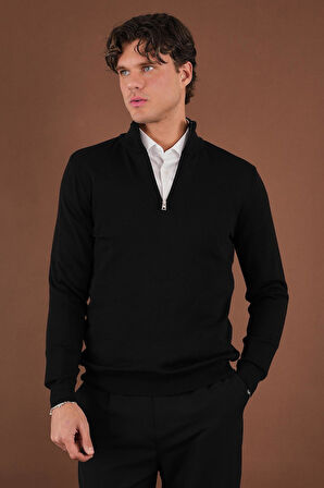 Fermuarlı Dik Yaka Kazak